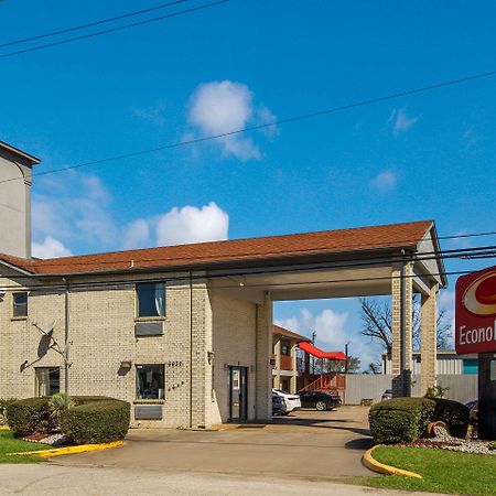 Econo Lodge Houston Brookhollow Экстерьер фото