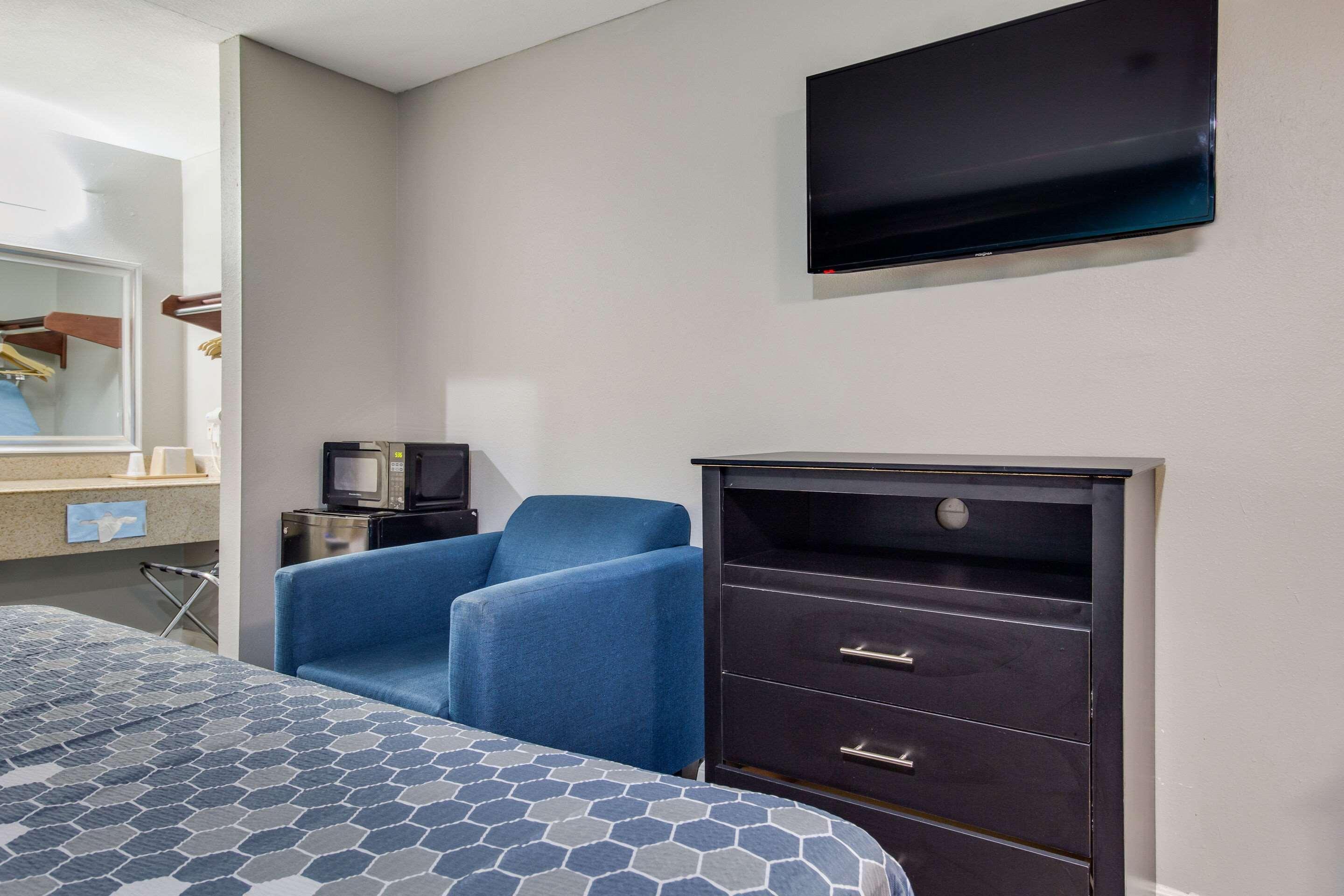 Econo Lodge Houston Brookhollow Экстерьер фото