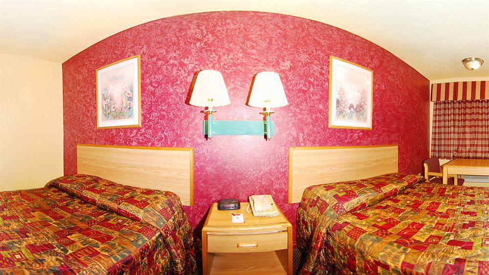 Econo Lodge Houston Brookhollow Экстерьер фото